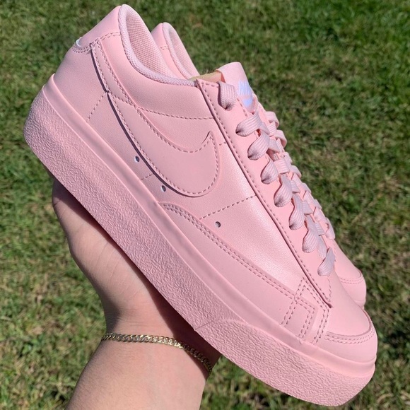 Nike Shoes - NEW NIKE BLAZER LOW PINK